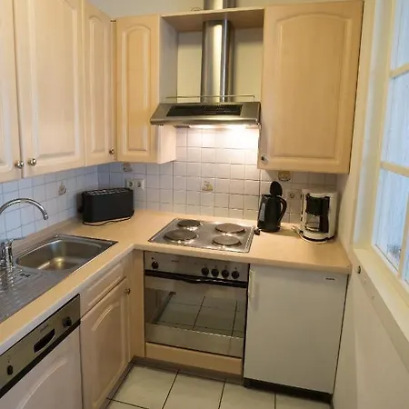 Goebel's Sonnenuhr شقة *