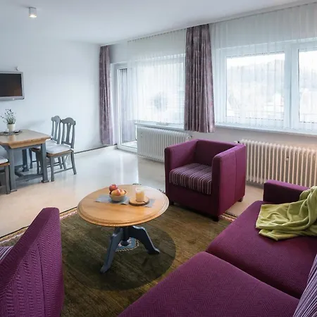 شقة Goebel's Sonnenuhr