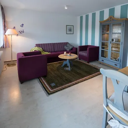 Goebel's Sonnenuhr شقة فيلنغن