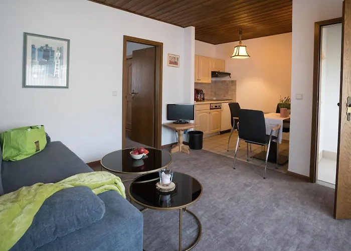 Goebel's Sonnenuhr * Willingen (Upland)